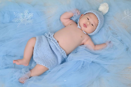 仁寿摸孕妇肚子沾喜气